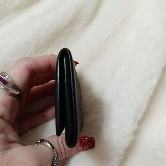 Authentic Gucci Keyring - Picture 9 of 10